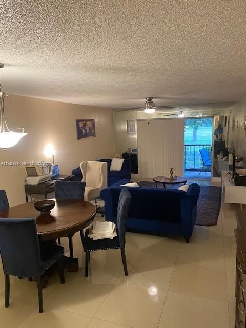 En Venta: $170,000 (2 camas, 2 baños, 1100 Pies cuadrados)