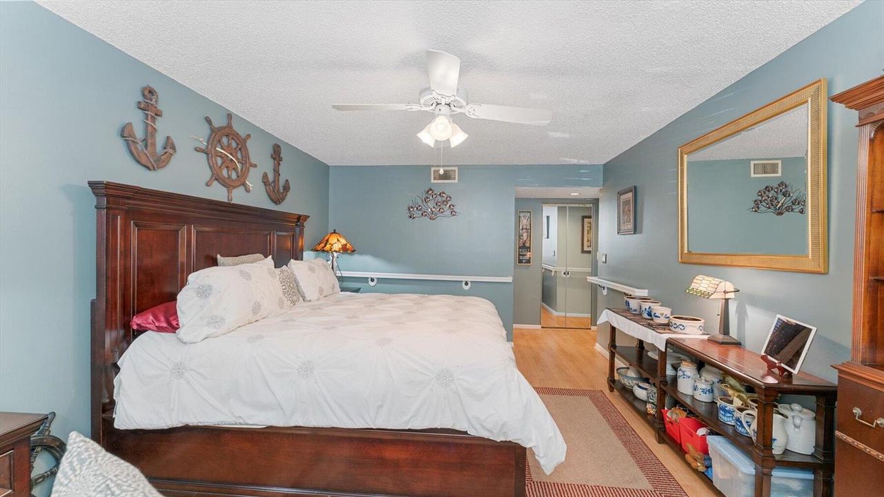 11 - 100 Half Moon Cir C1 - Primary Suit
