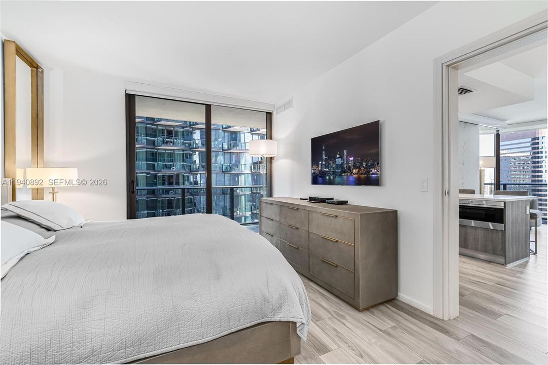 For Rent: $7,200 (2 beds, 2 baths, 1152 Square Feet)