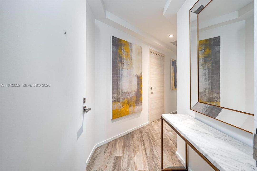 For Rent: $7,200 (2 beds, 2 baths, 1152 Square Feet)