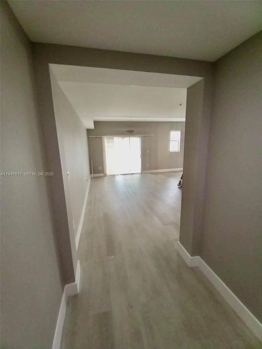 Active With Contract: $420,000 (3 beds, 2 baths, 1256 Square Feet)