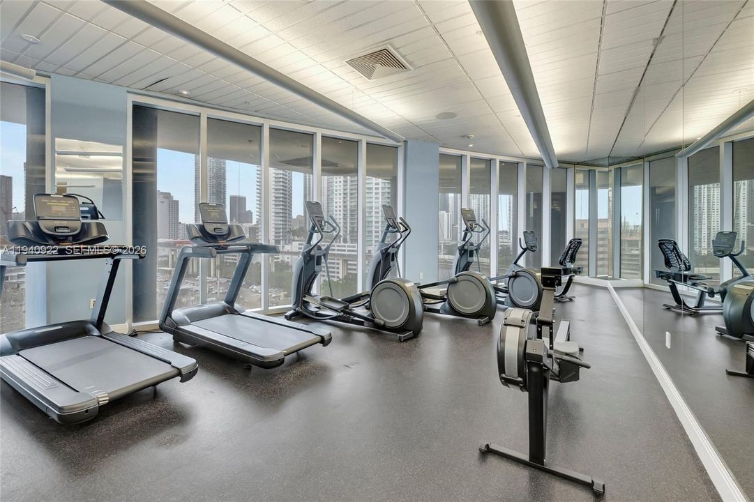 В аренду: $3,575 (2 спален, 2 ванн, 1350 Квадратных фут)