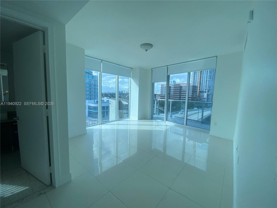 В аренду: $3,575 (2 спален, 2 ванн, 1350 Квадратных фут)