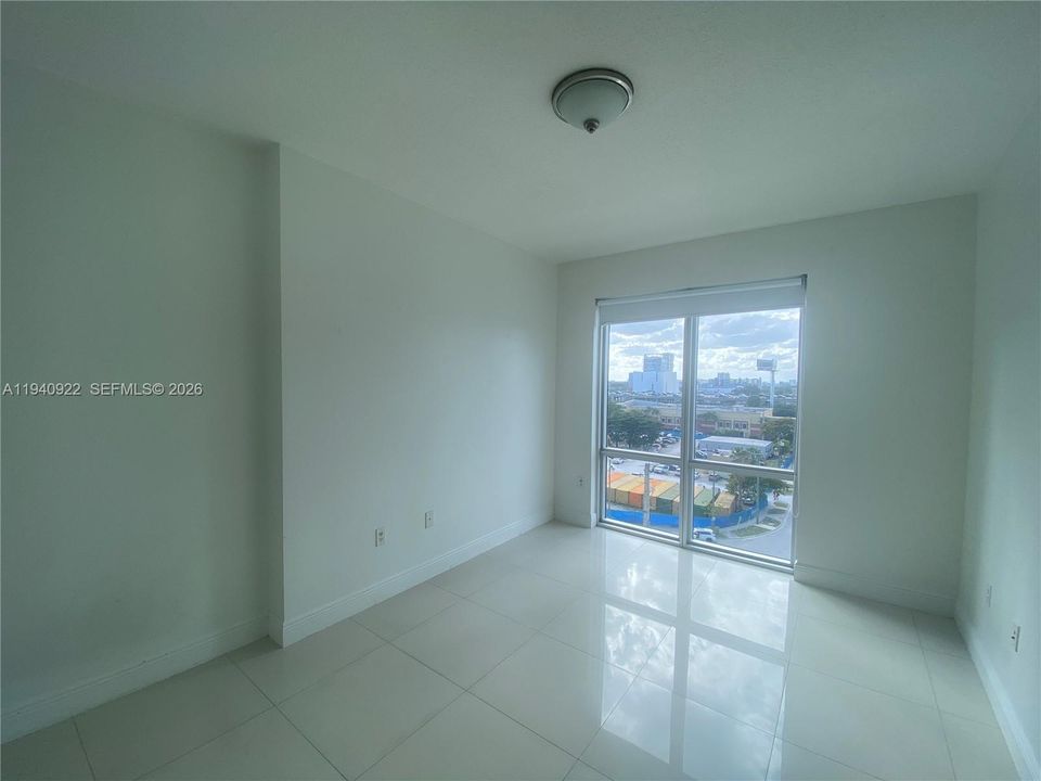 В аренду: $3,575 (2 спален, 2 ванн, 1350 Квадратных фут)