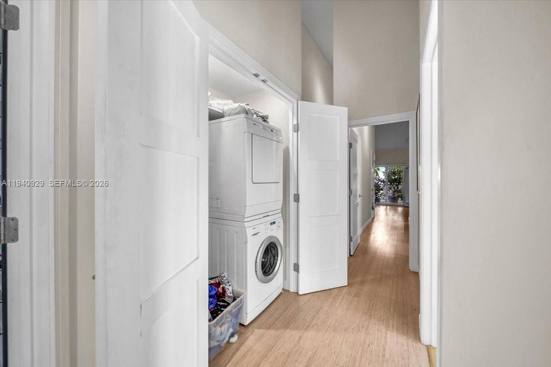 待售: $2,099,000 (3 贝兹, 2 浴室, 1270 平方英尺)