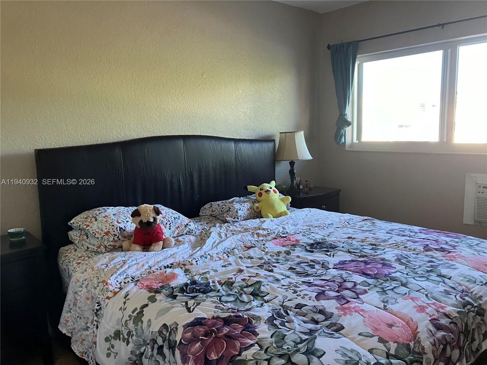 出租: $1,700 (1 贝兹, 1 浴室, 630 平方英尺)