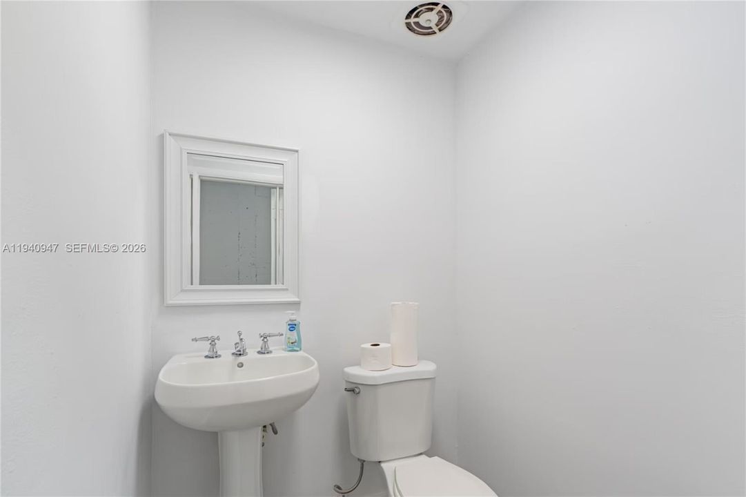 В аренду: $19 (0 спален, 0 ванн, 0 Квадратных фут)