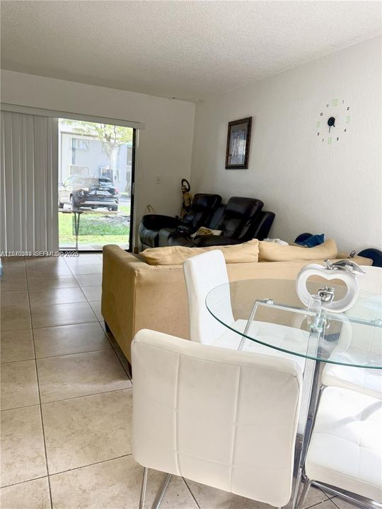 For Rent: $1,800 (1 beds, 1 baths, 0 Square Feet)