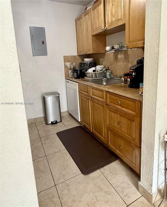 For Rent: $1,800 (1 beds, 1 baths, 0 Square Feet)