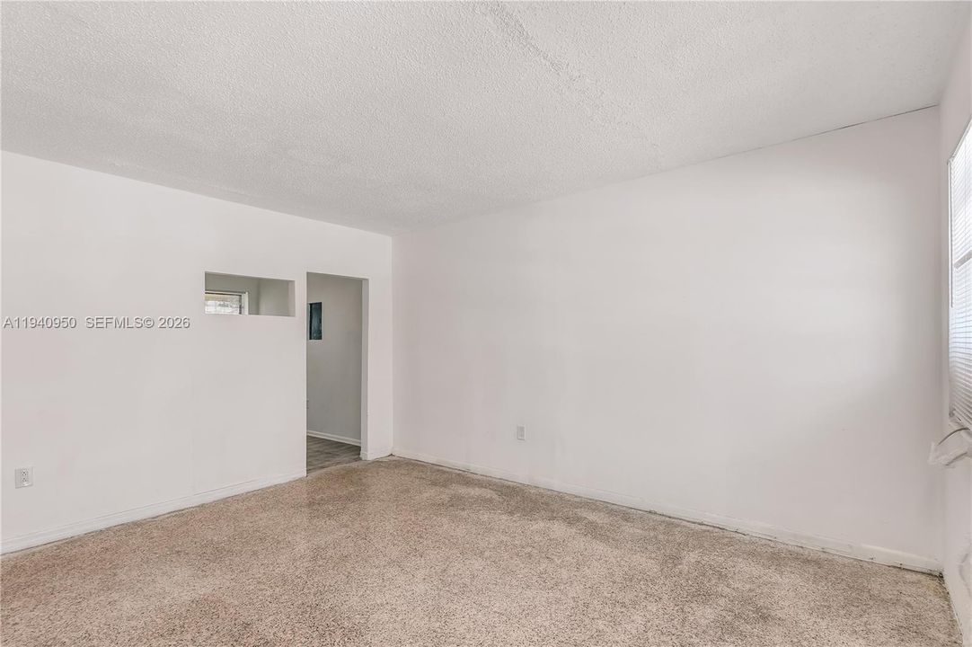 待售: $849,000 (0 贝兹, 0 浴室, 1540 平方英尺)