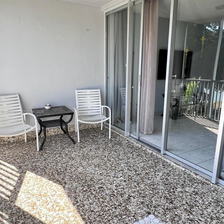 En Renta: $2,300 (2 camas, 2 baños, 1315 Pies cuadrados)