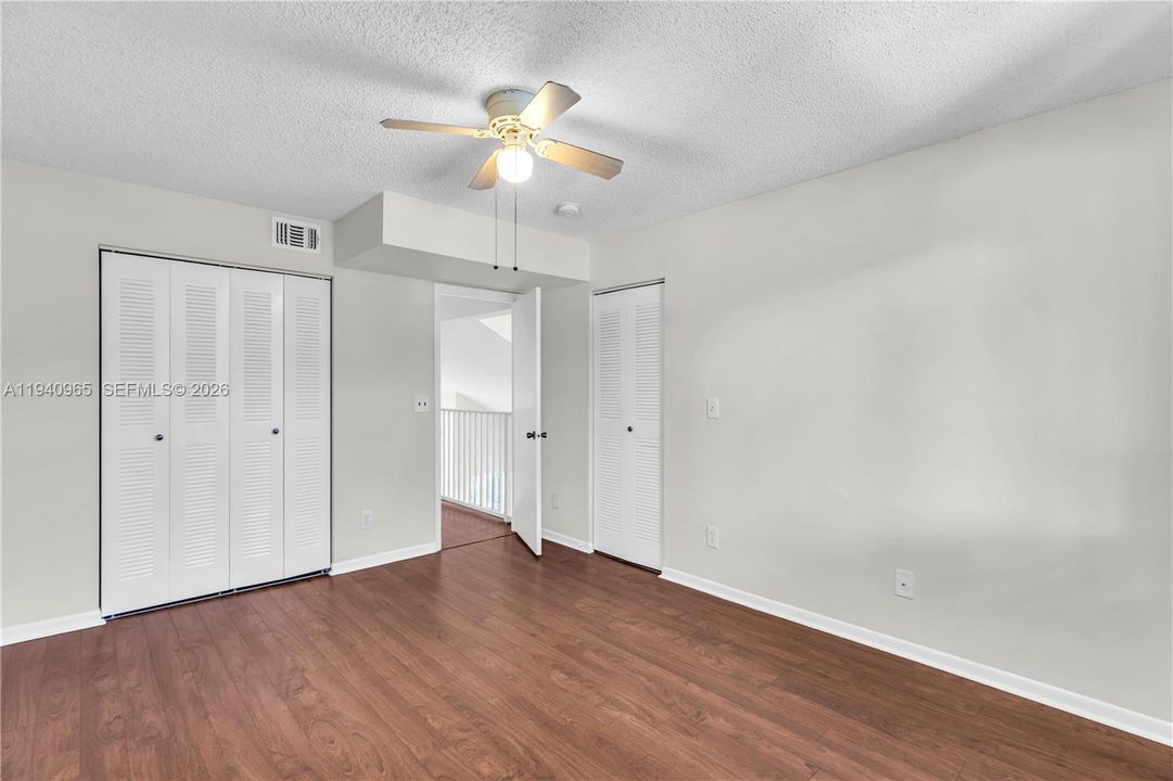 出租: $3,000 (3 贝兹, 2 浴室, 1492 平方英尺)