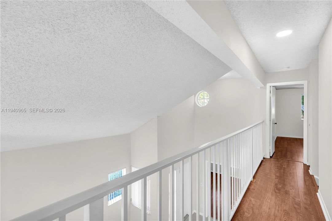 出租: $3,000 (3 贝兹, 2 浴室, 1492 平方英尺)