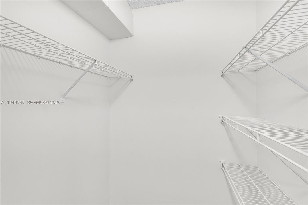 出租: $3,000 (3 贝兹, 2 浴室, 1492 平方英尺)