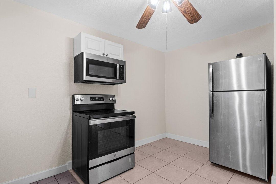 Guest house kitchen