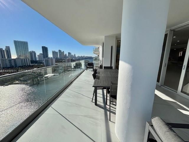 For Rent: $9,250 (3 beds, 2 baths, 2360 Square Feet)