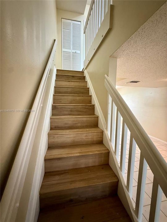 For Rent: $2,050 (2 beds, 2 baths, 1110 Square Feet)