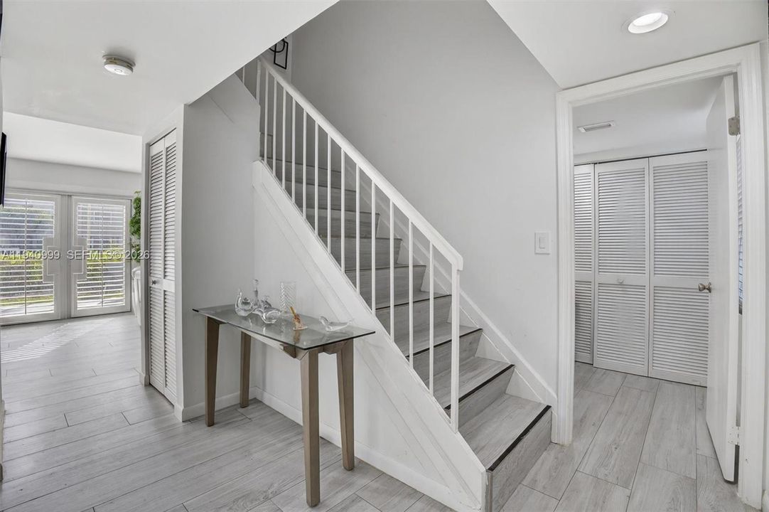 For Sale: $850,000 (3 beds, 2 baths, 1680 Square Feet)