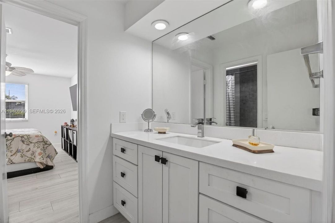 For Sale: $850,000 (3 beds, 2 baths, 1680 Square Feet)