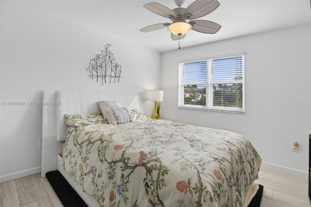 For Sale: $850,000 (3 beds, 2 baths, 1680 Square Feet)