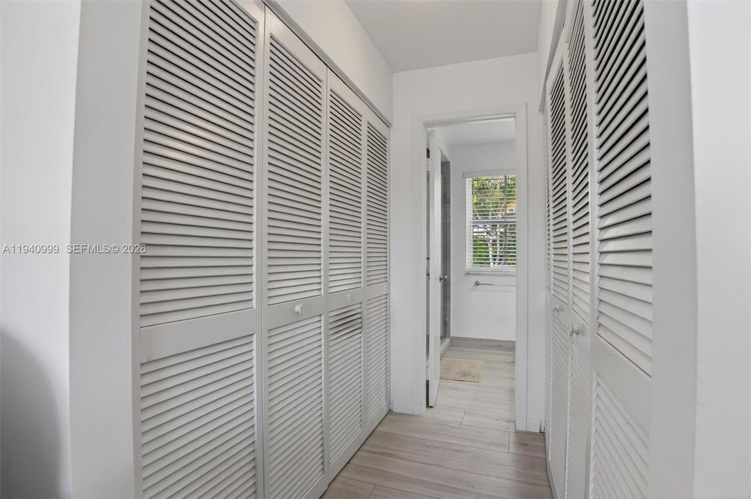 For Sale: $850,000 (3 beds, 2 baths, 1680 Square Feet)