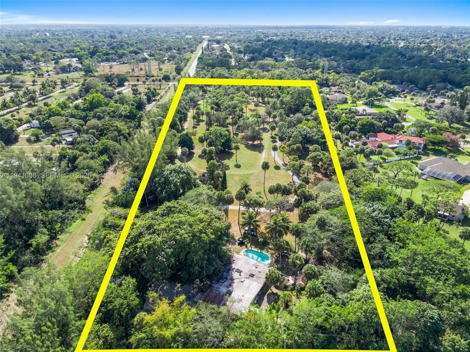 На продажу: $3,799,999 (3 спален, 3 ванн, 2792 Квадратных фут)