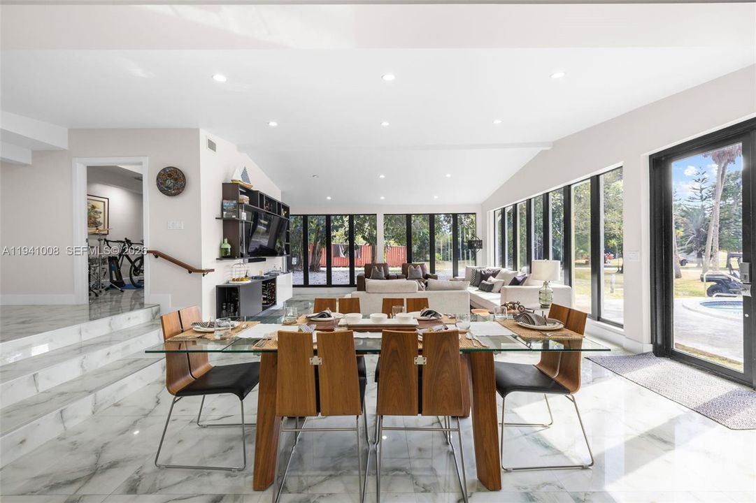 На продажу: $3,799,999 (3 спален, 3 ванн, 2792 Квадратных фут)