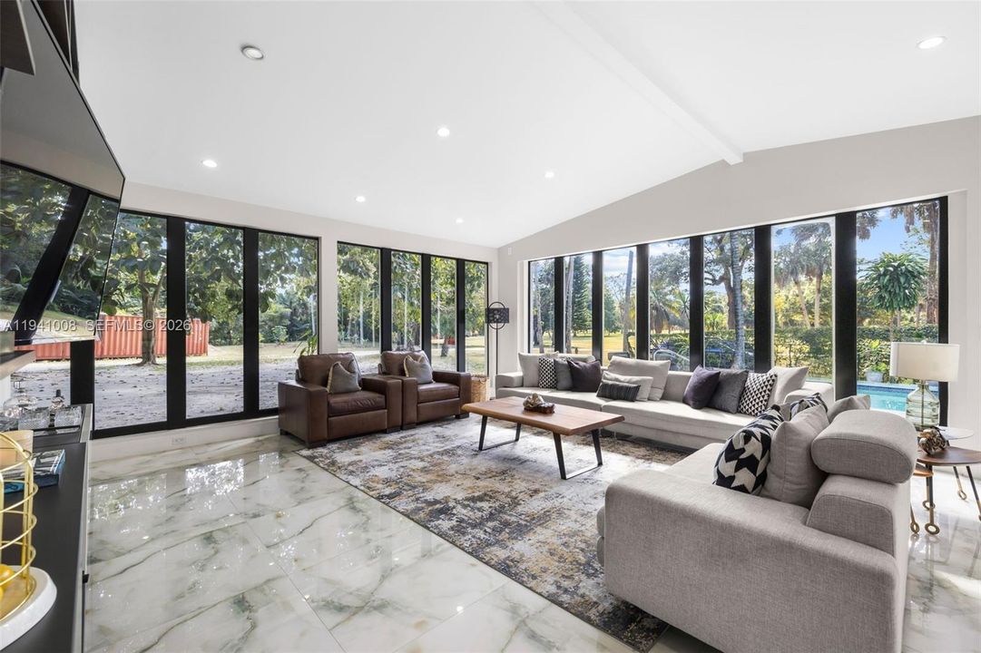 На продажу: $3,799,999 (3 спален, 3 ванн, 2792 Квадратных фут)