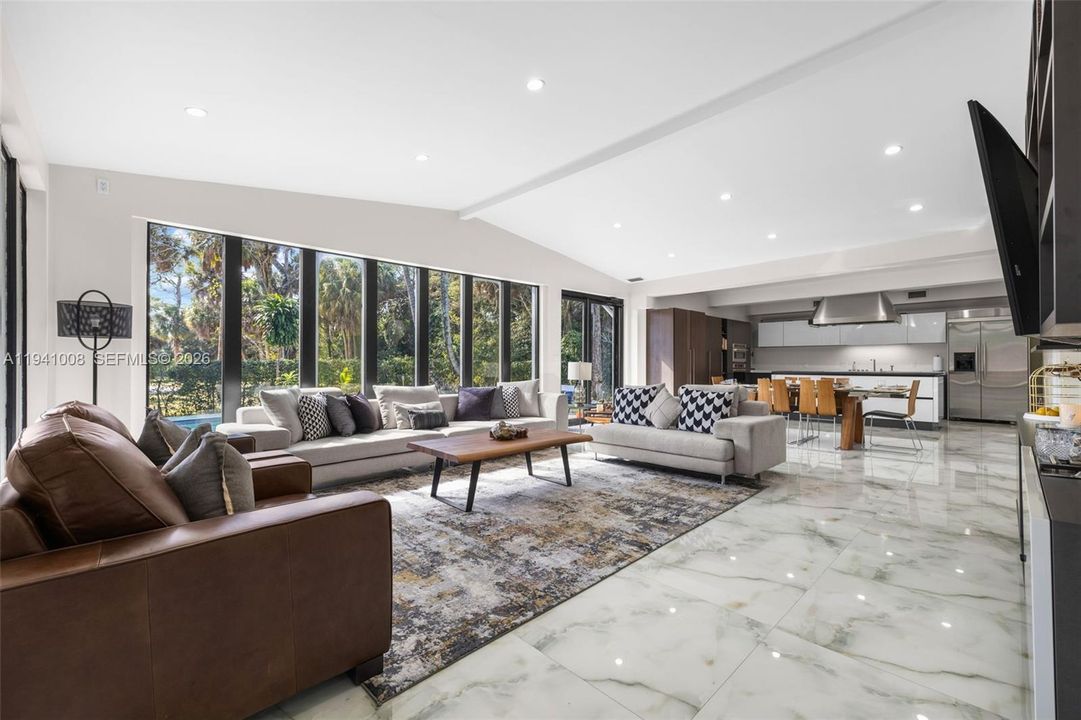 На продажу: $3,799,999 (3 спален, 3 ванн, 2792 Квадратных фут)