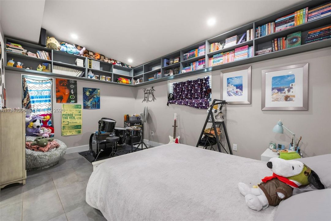 На продажу: $3,799,999 (3 спален, 3 ванн, 2792 Квадратных фут)