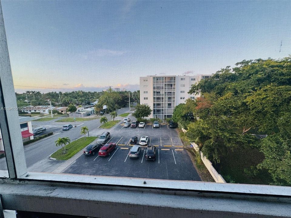 出租: $2,350 (2 贝兹, 2 浴室, 1092 平方英尺)