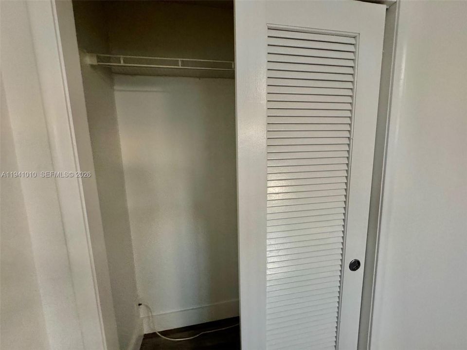 出租: $2,350 (2 贝兹, 2 浴室, 1092 平方英尺)