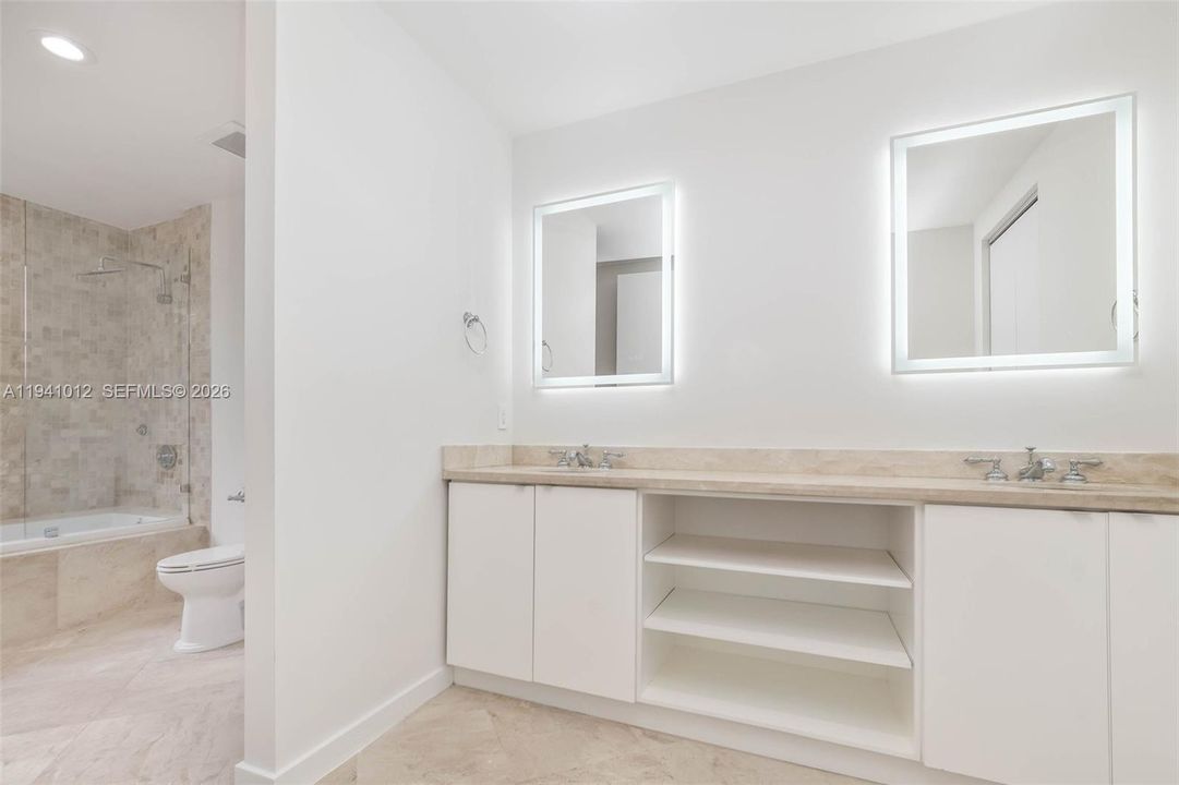 For Sale: $1,599,000 (3 beds, 3 baths, 2761 Square Feet)