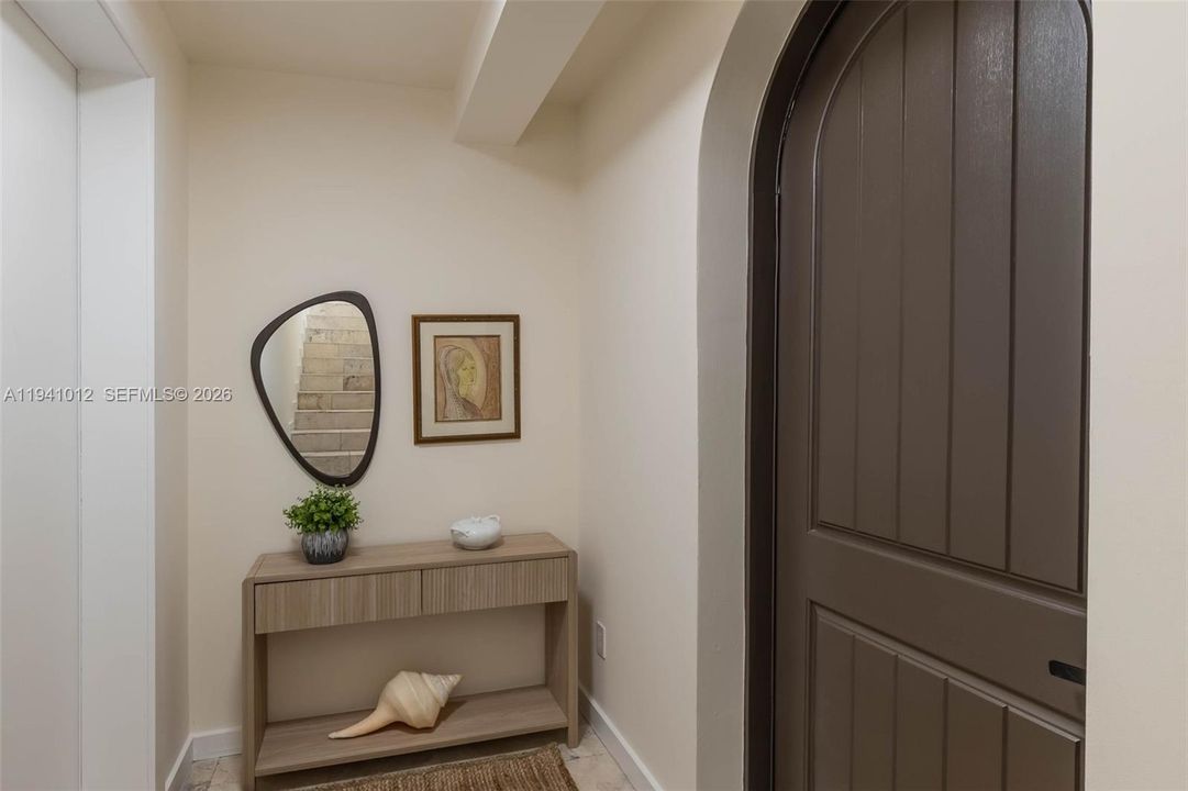 For Sale: $1,599,000 (3 beds, 3 baths, 2761 Square Feet)