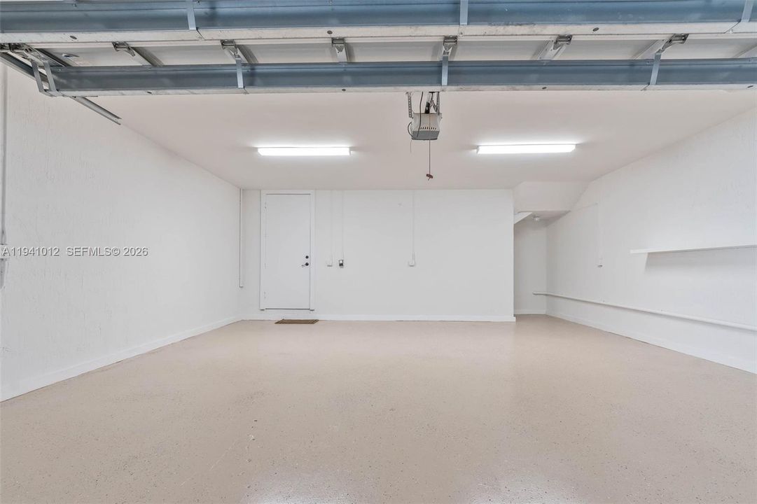 For Sale: $1,599,000 (3 beds, 3 baths, 2761 Square Feet)