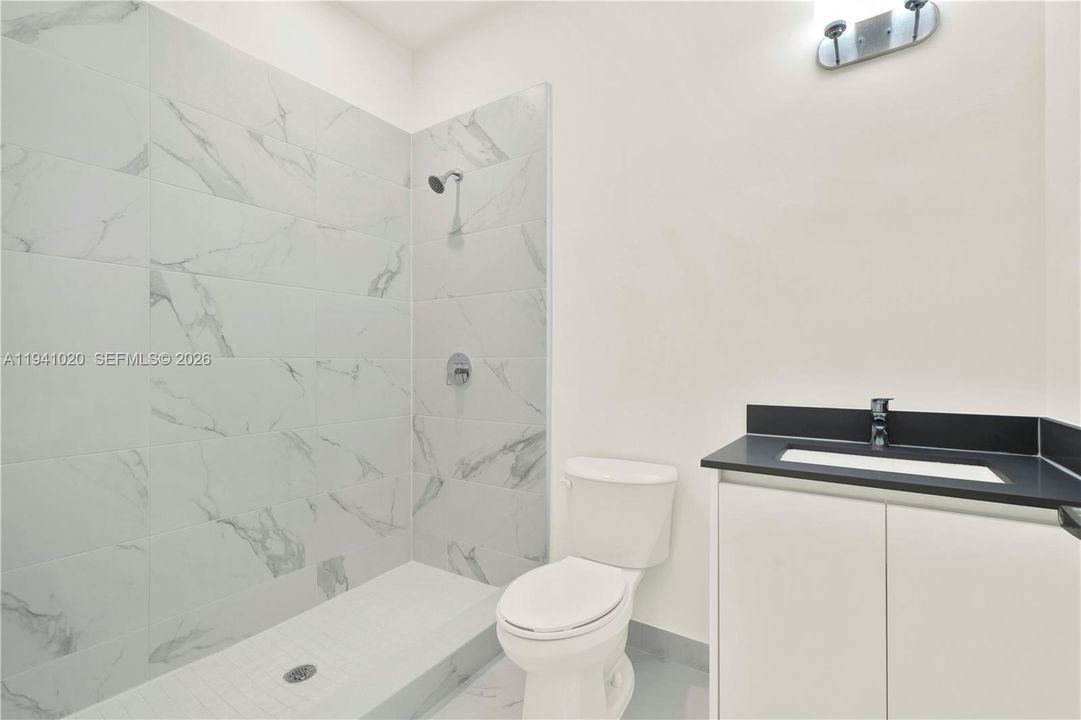 En Renta: $2,500 (3 camas, 2 baños, 1558 Pies cuadrados)