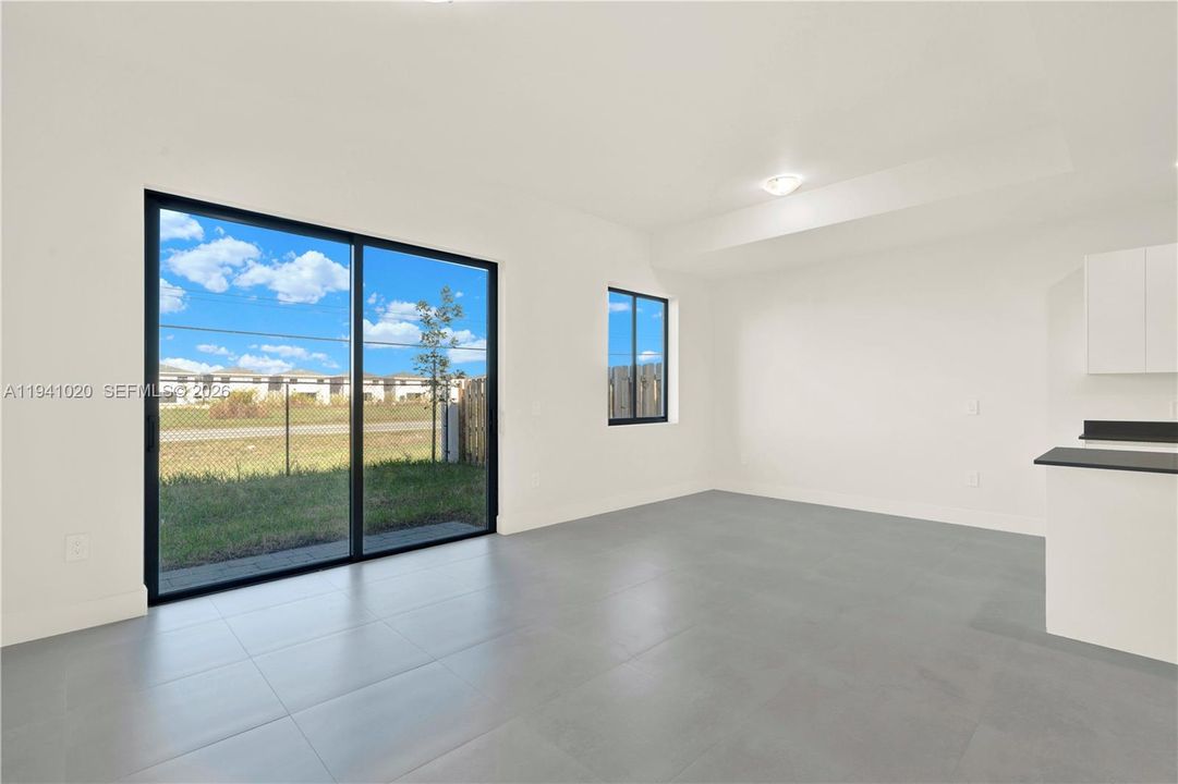 En Renta: $2,500 (3 camas, 2 baños, 1558 Pies cuadrados)