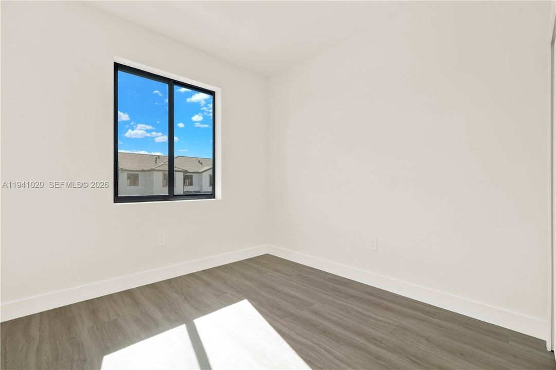 En Renta: $2,500 (3 camas, 2 baños, 1558 Pies cuadrados)