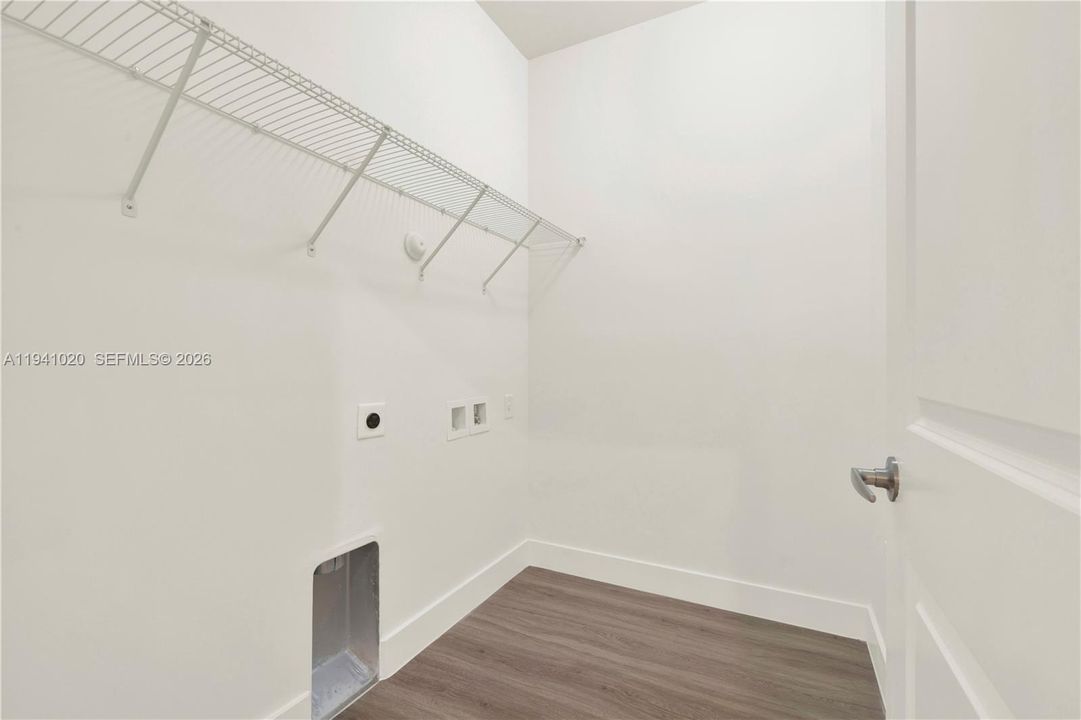 En Renta: $2,500 (3 camas, 2 baños, 1558 Pies cuadrados)