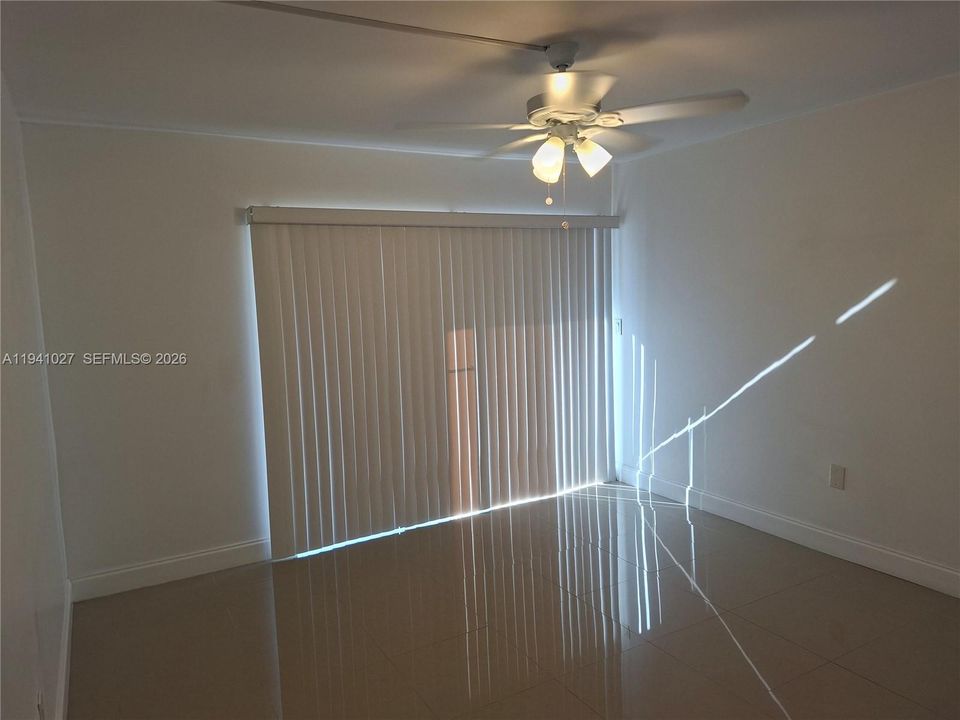 出租: $1,850 (1 贝兹, 1 浴室, 679 平方英尺)