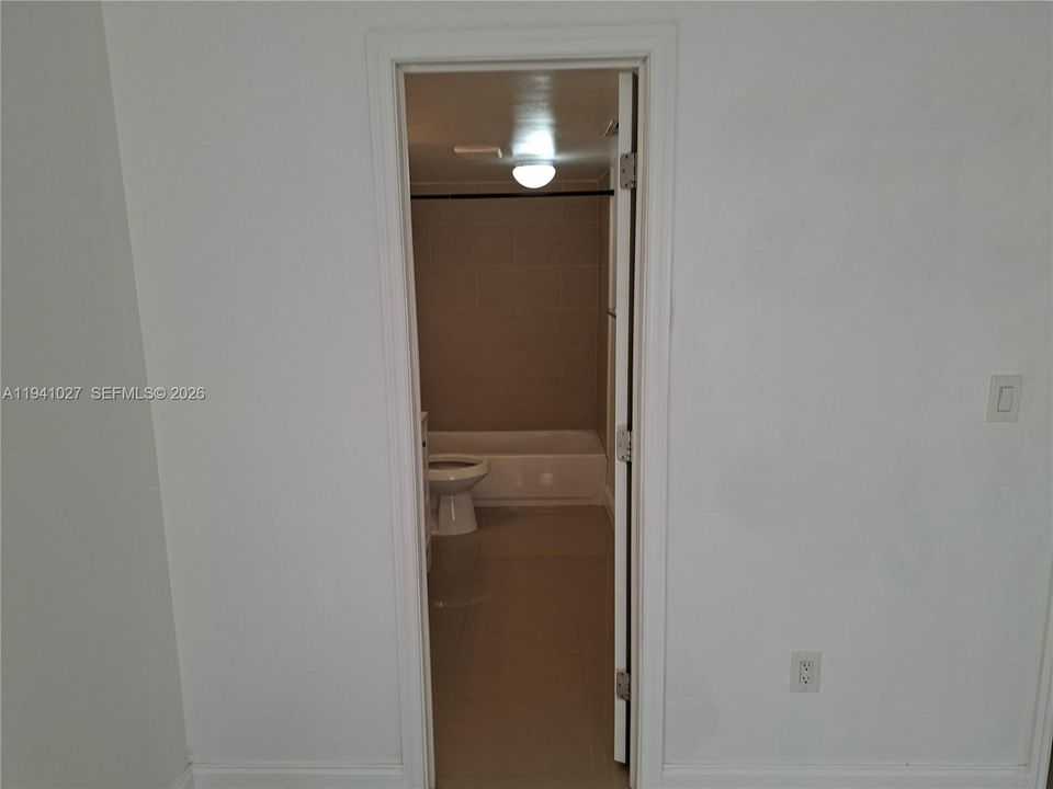 出租: $1,850 (1 贝兹, 1 浴室, 679 平方英尺)