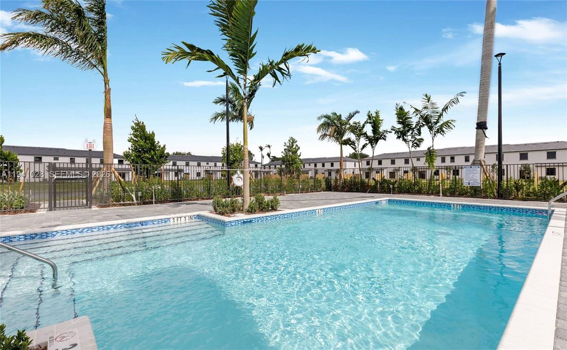 В аренду: $4,000 (3 спален, 2 ванн, 1749 Квадратных фут)