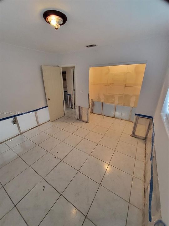 待售: $379,999 (3 贝兹, 2 浴室, 1274 平方英尺)