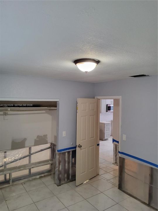 待售: $379,999 (3 贝兹, 2 浴室, 1274 平方英尺)