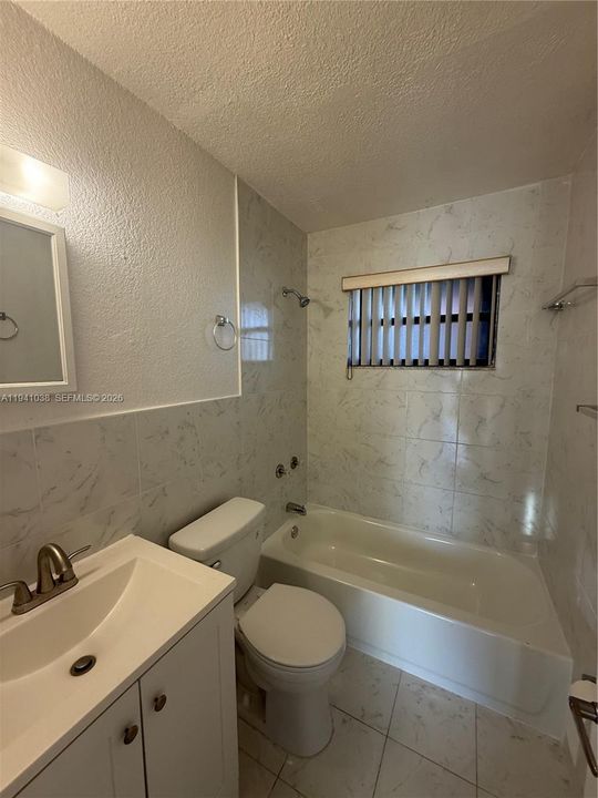 For Rent: $2,500 (2 beds, 1 baths, 1350 Square Feet)