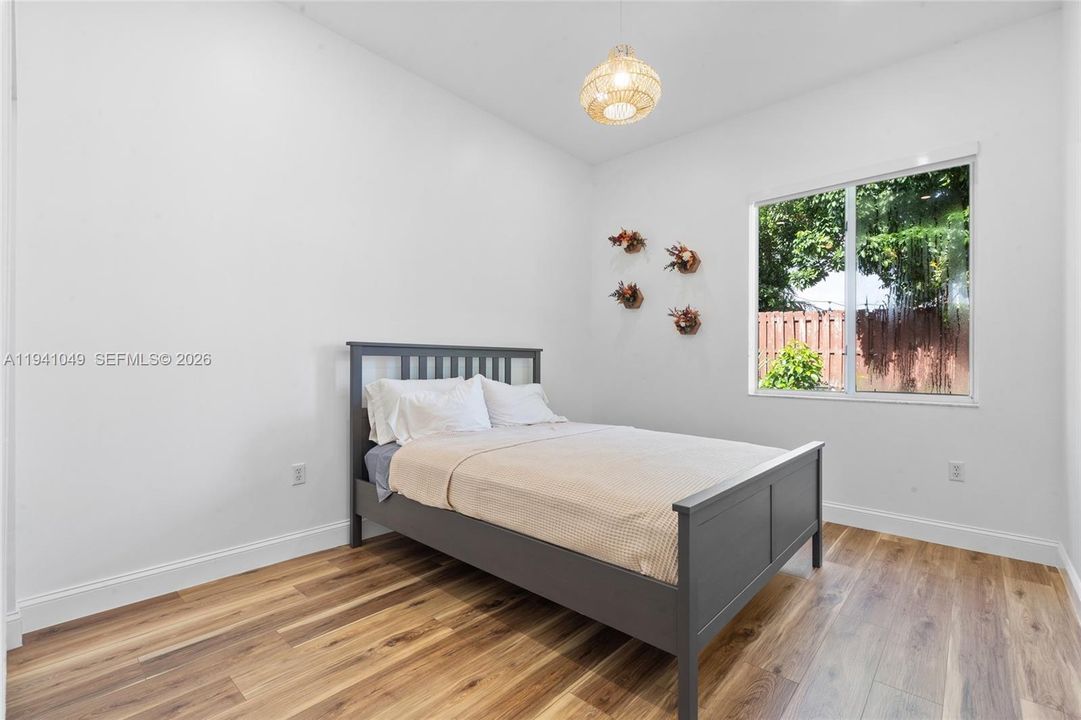 For Rent: $3,600 (4 beds, 3 baths, 2118 Square Feet)