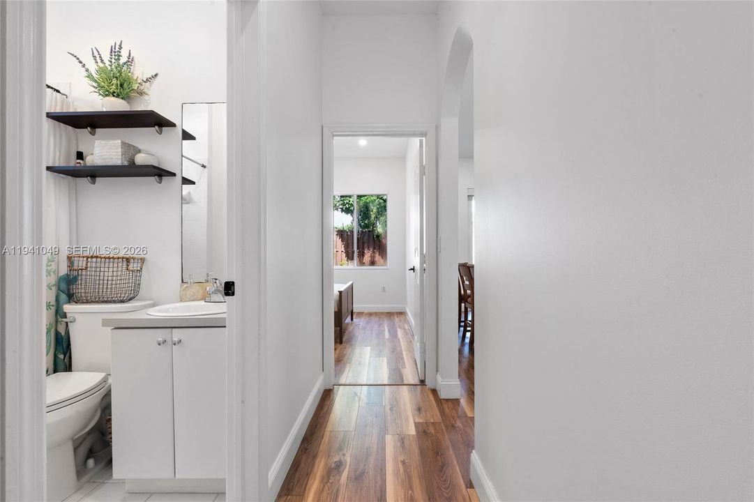 For Rent: $3,600 (4 beds, 3 baths, 2118 Square Feet)