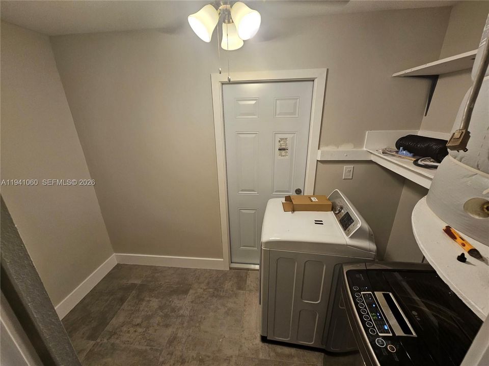 For Rent: $2,600 (3 beds, 2 baths, 1445 Square Feet)