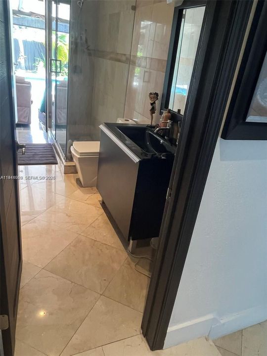 出租: $5,500 (4 贝兹, 3 浴室, 1882 平方英尺)