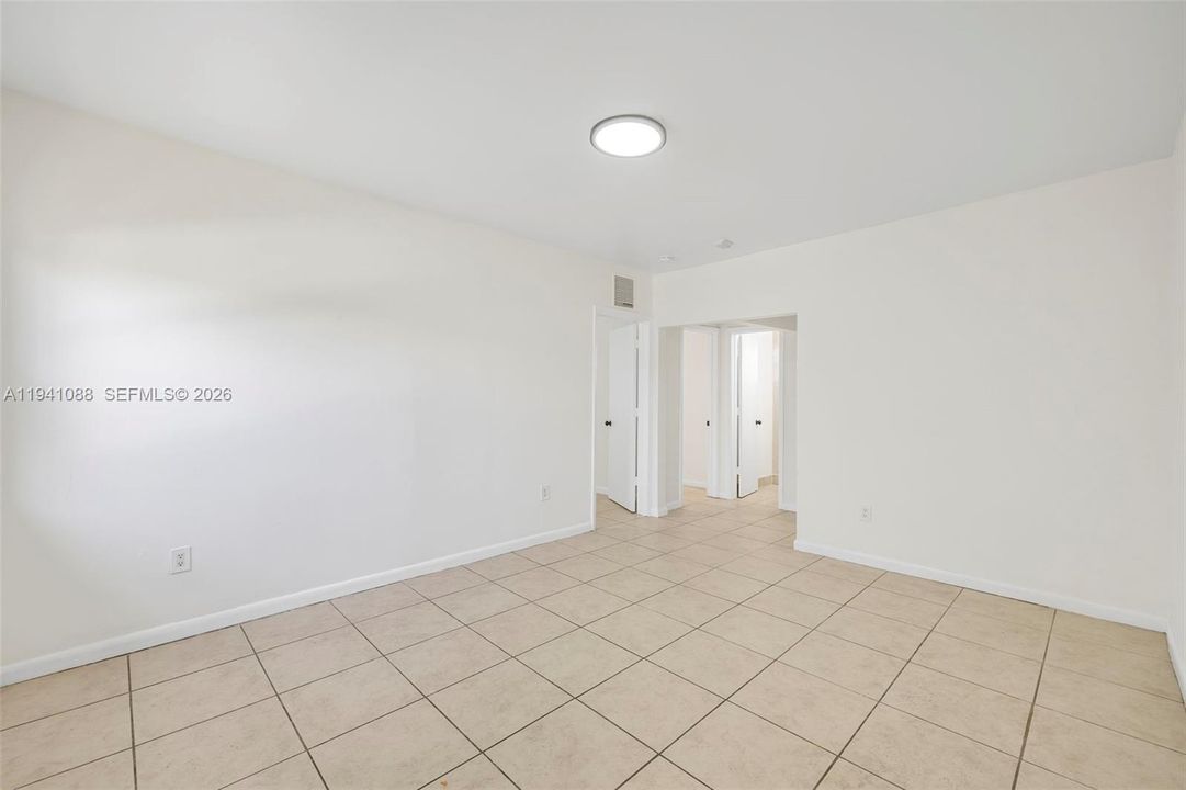 В аренду: $1,990 (2 спален, 1 ванн, 0 Квадратных фут)